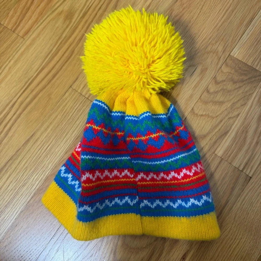 Vintage Beanie Pom Pom Knit Winter Hat Colorful Yellow Adult One Size - Picture 5 of 8